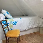 Semesterbostad La Maison Bleue *
