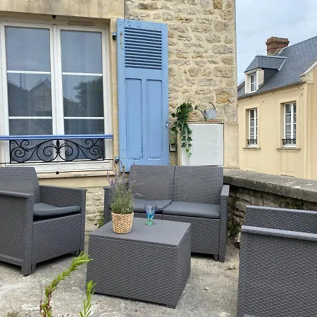 بيت للعطل La Maison Bleue *