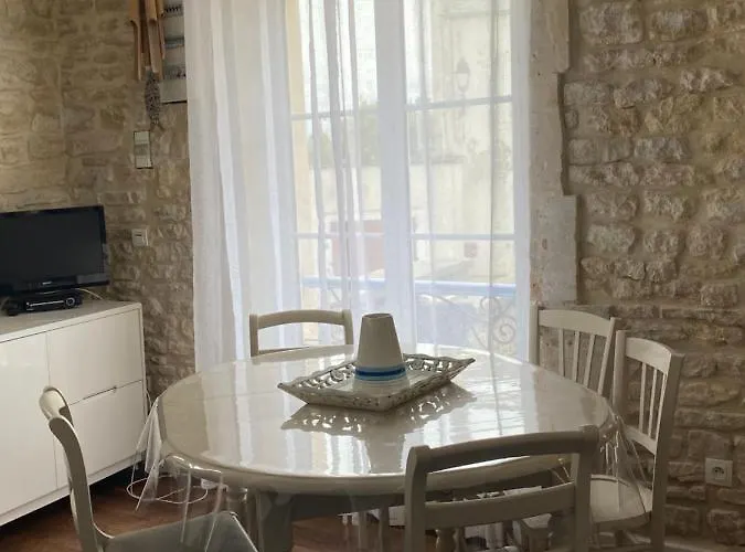 בית נופש La Maison Bleue *