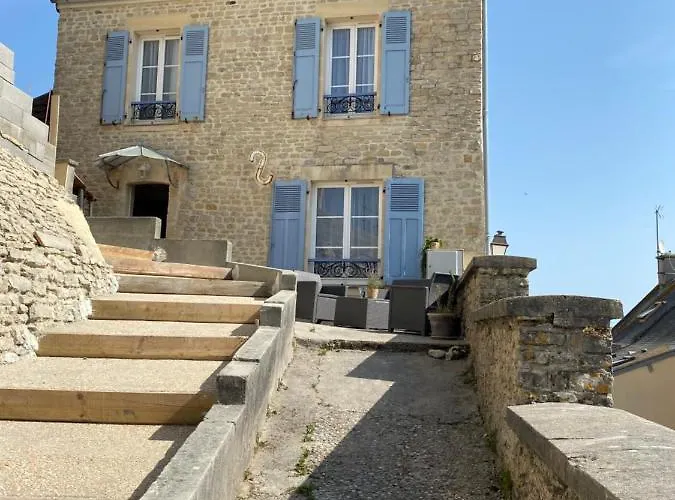 La Maison Bleue * פורט-אן-בסאן-אופאן