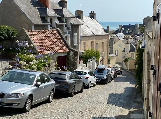 La Maison Bleue * Port-en-Bessin-Huppain