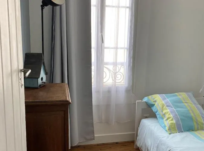 La Maison Bleue פורט-אן-בסאן-אופאן